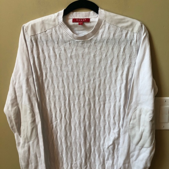 Guess men’s white sweater new - Picture 3 of 8